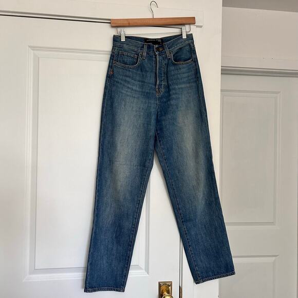 Veronica Beard Blake Classic Straight High Rise Denim in Keystone Wash Size 26 - Picture 4 of 13